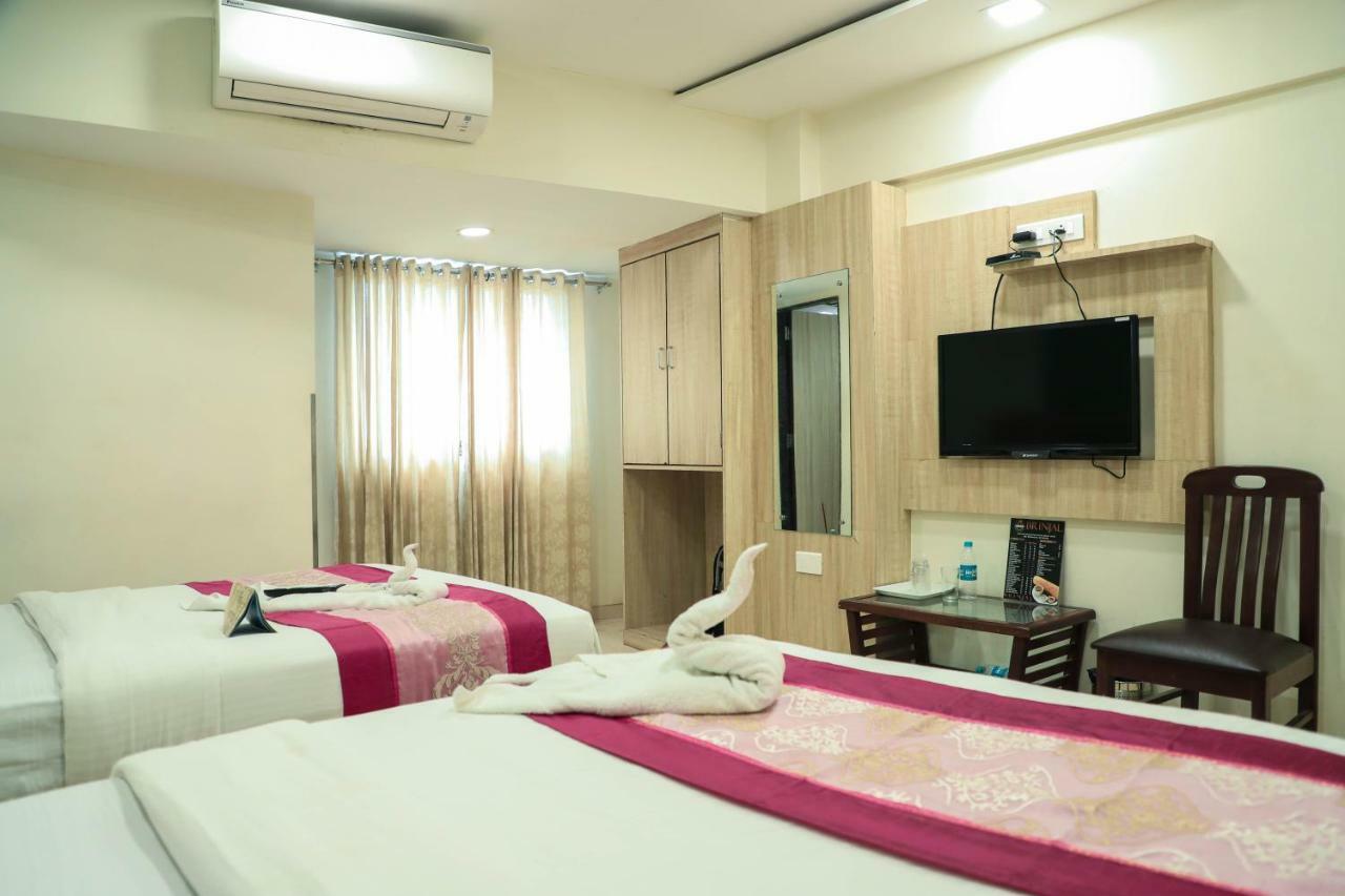 Hotel Plaza Executive - Near Bkc Mumbai Exterior photo